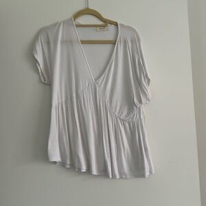 Women’s flow cotton V-neck